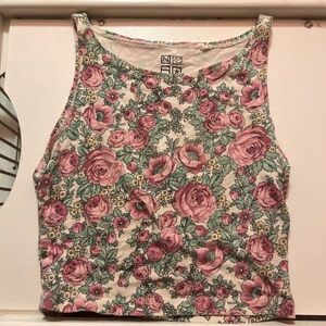 Gray Crop Tank Top with Floral Pattern